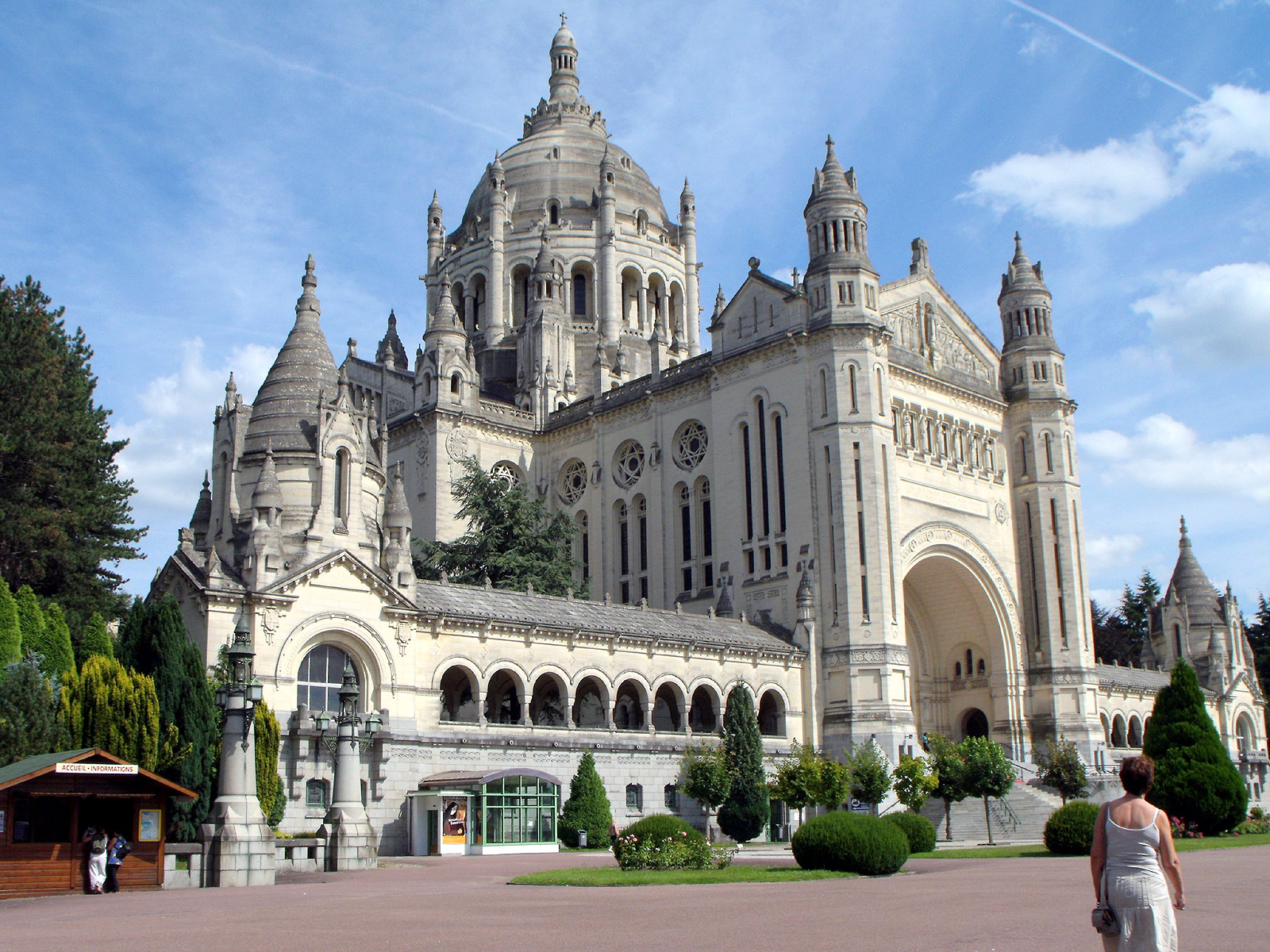 Lisieux